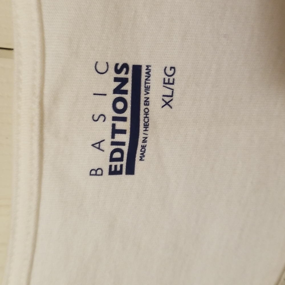Basic Editions Shirt - Picture 3 of 4